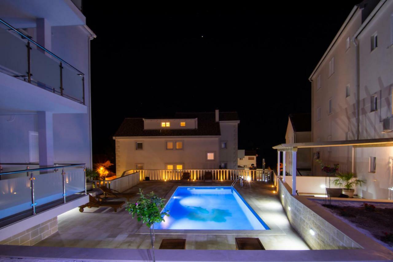 Apartments Sara 4 Bol Extérieur photo