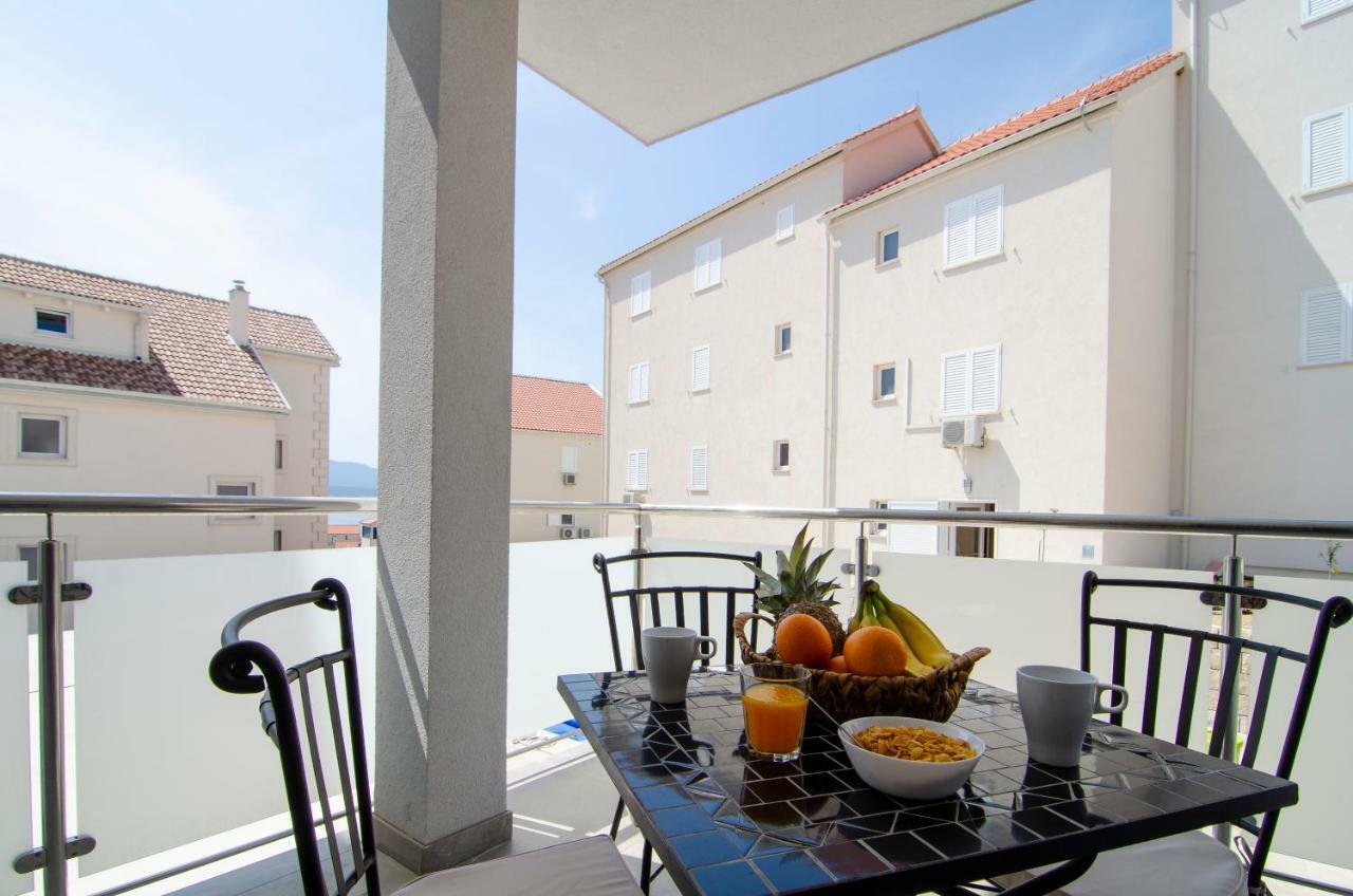 Apartments Sara 4 Bol Extérieur photo